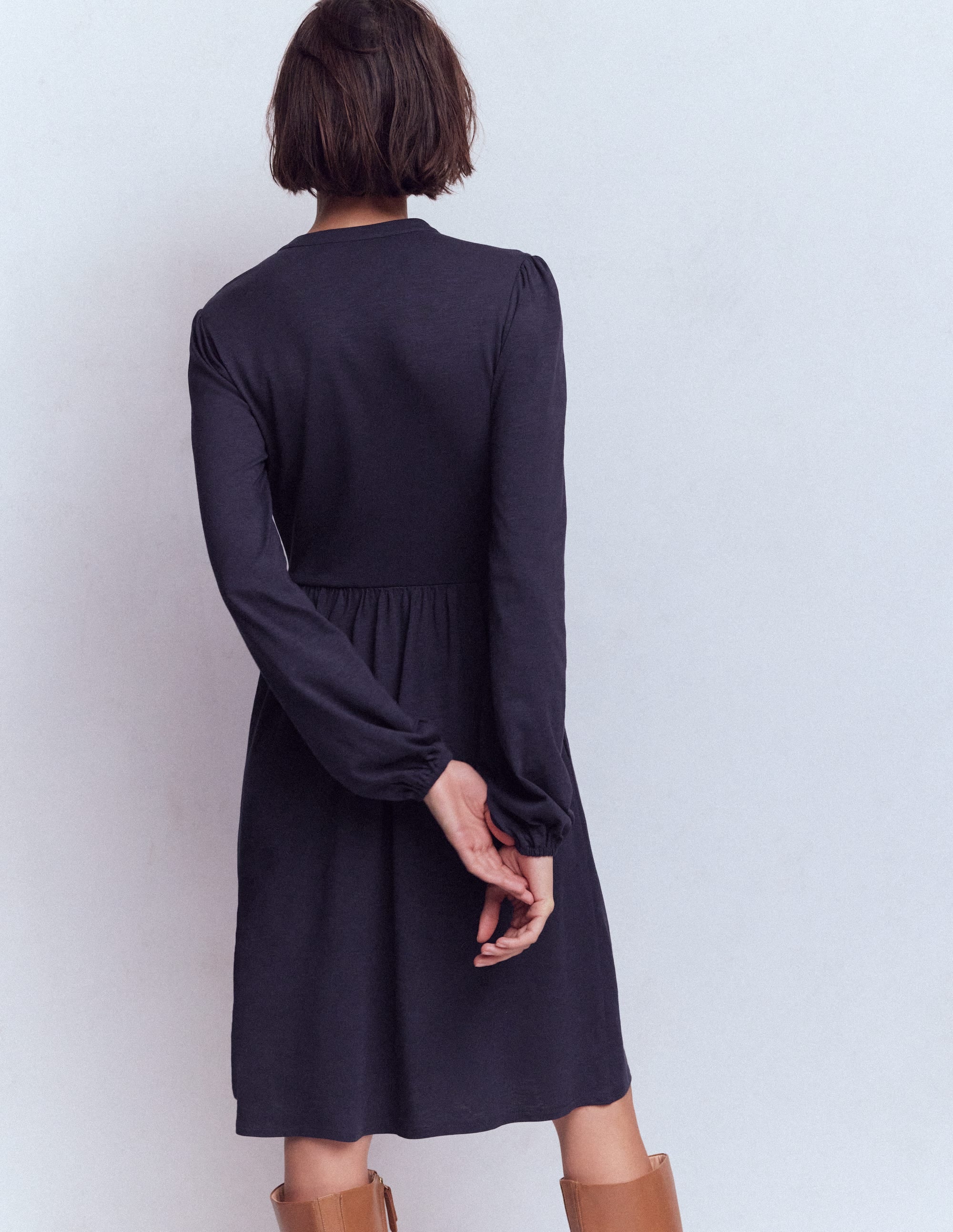 Amy Short Jersey Dress-Navy - Image 3