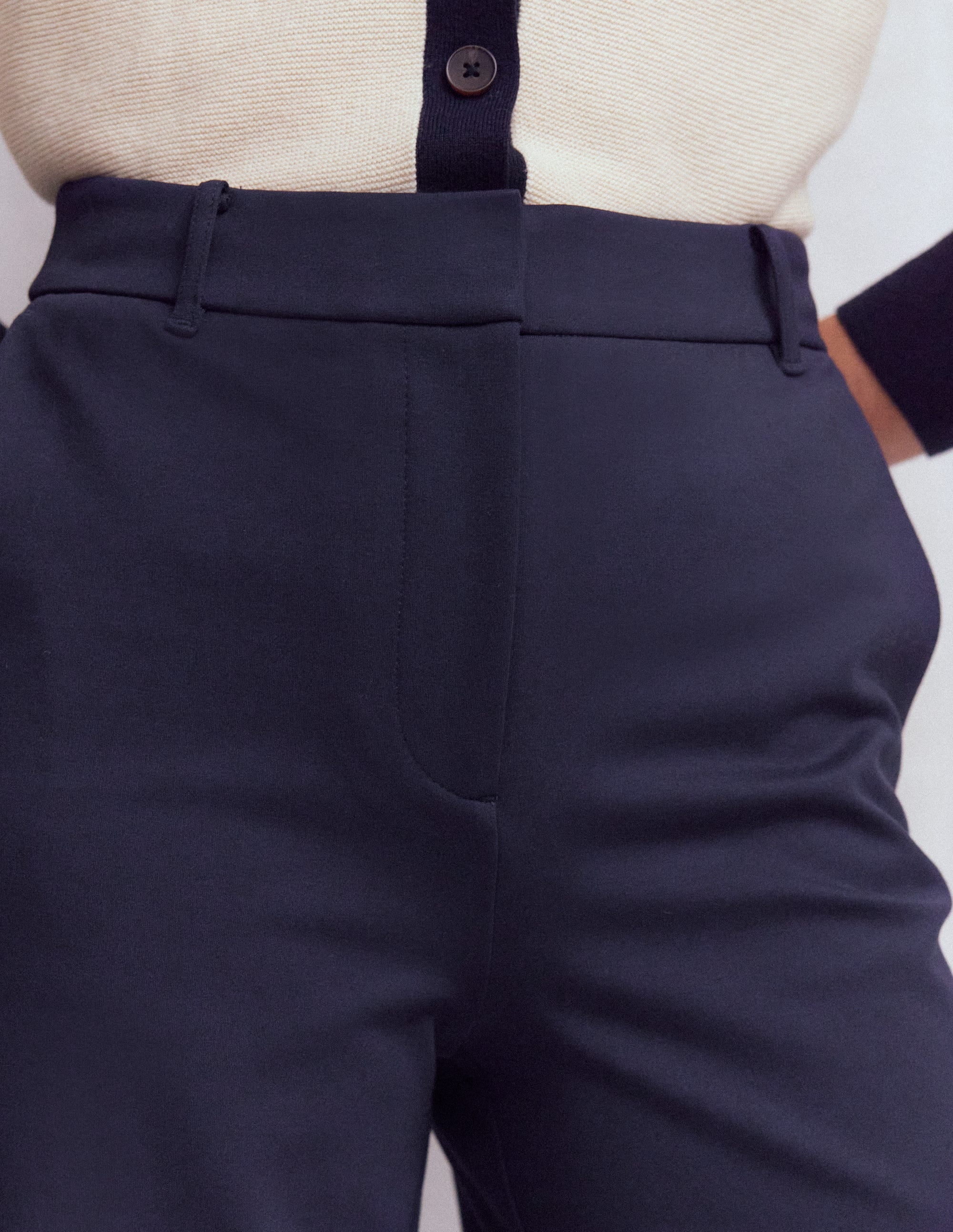 Belgravia Ponte Trousers-Navy - Image 5