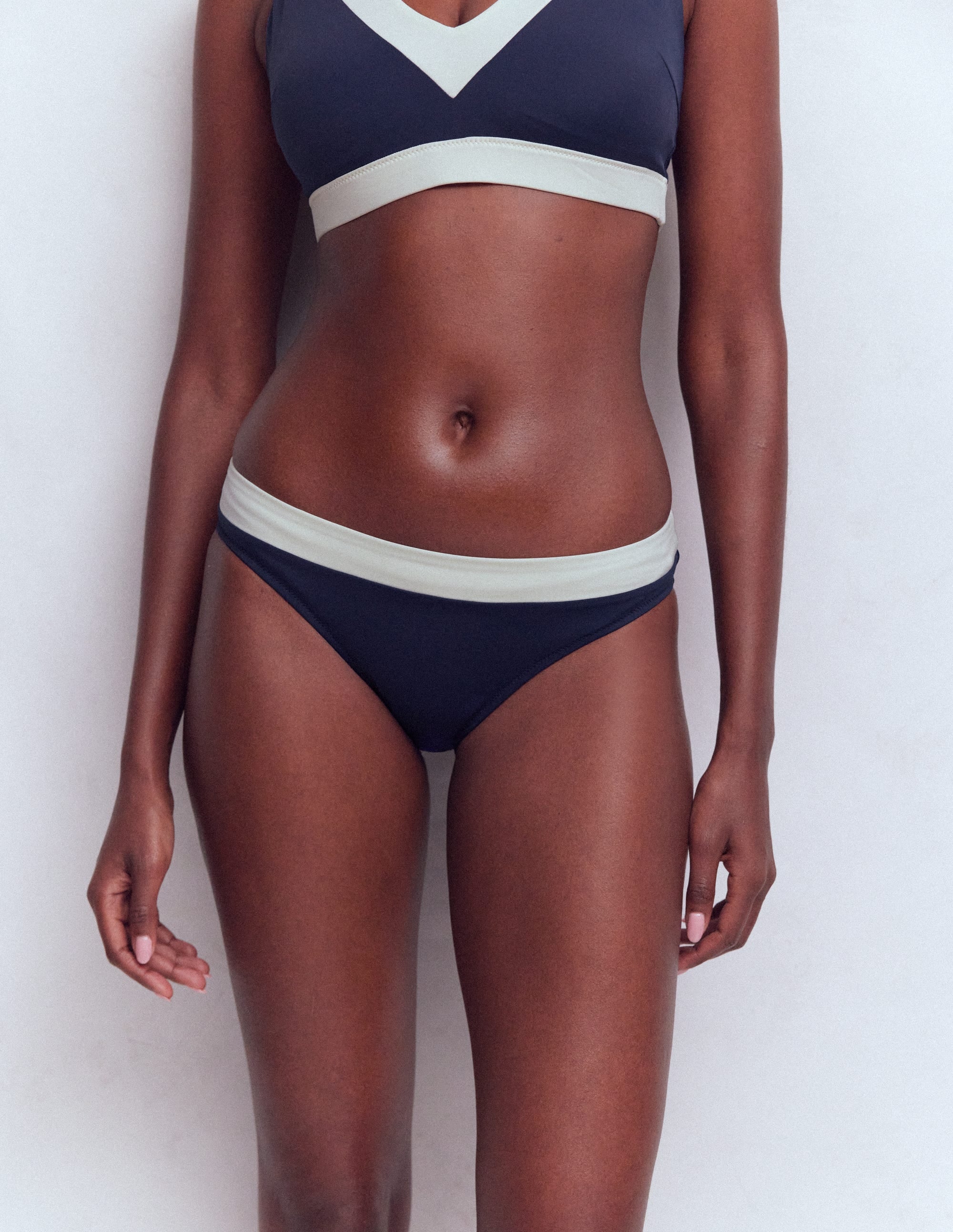 Campania Bikini Bottoms-Navy, Ivory Colourblock - Image 4