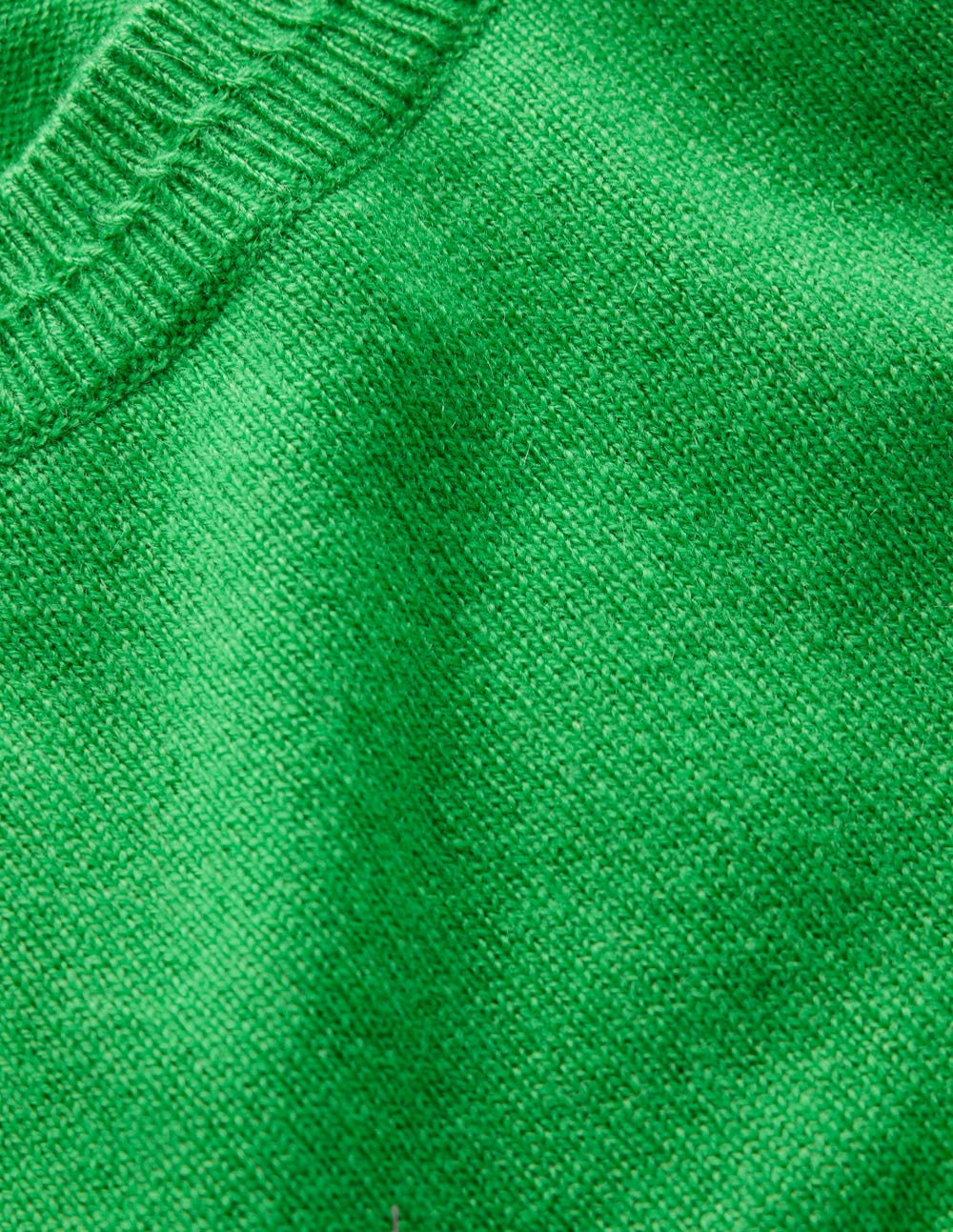 Eva Cashmere Crew Neck Jumper-Sapling Green - Image 7