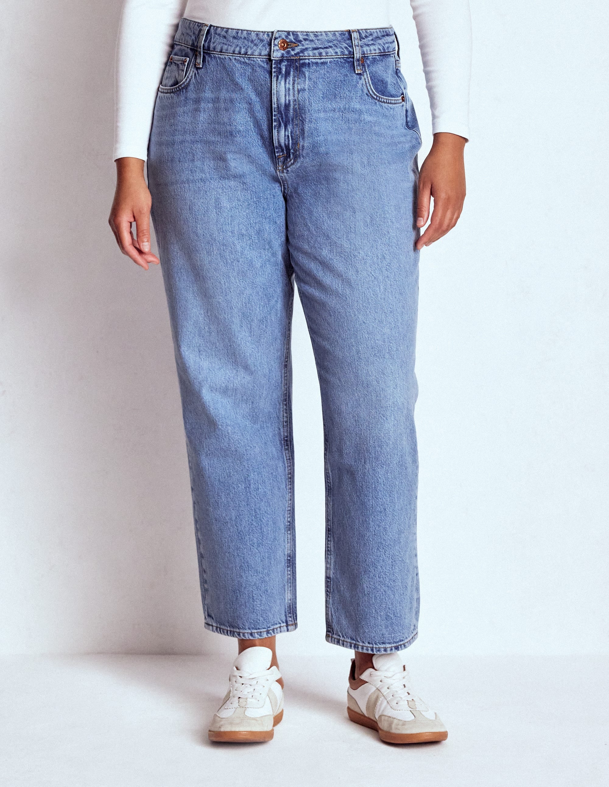 High Rise Straight Leg Jeans-Light Vintage - Image 10