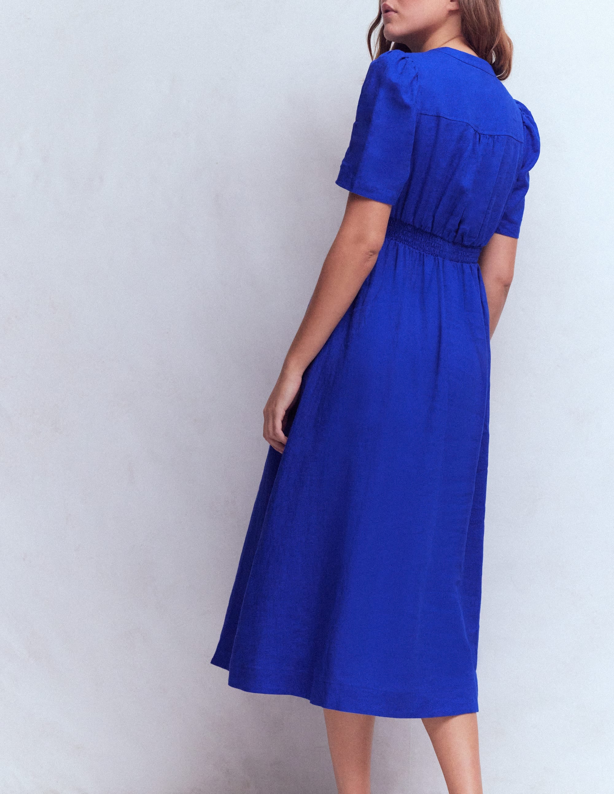Ivy Linen Midi Dress-Bright Blue - Image 4