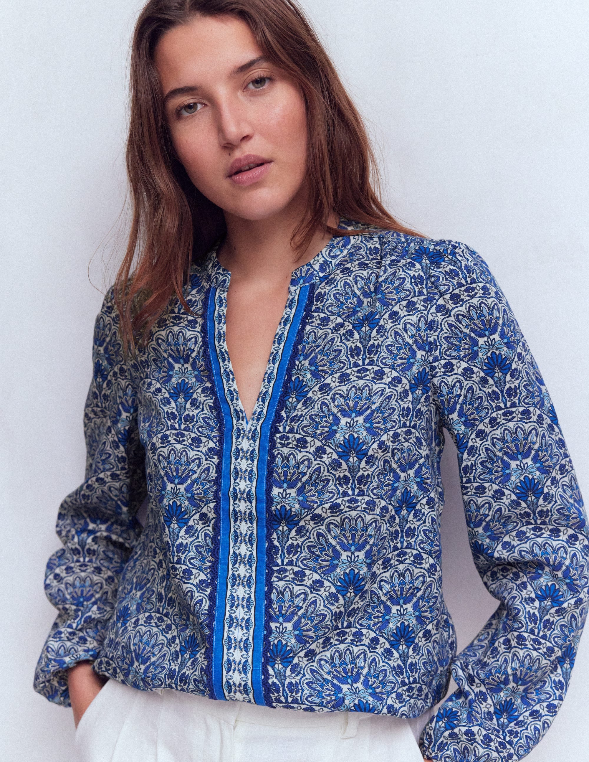 Linen Trim Insert Top-Blue, Elaborate Terrace - Image 4