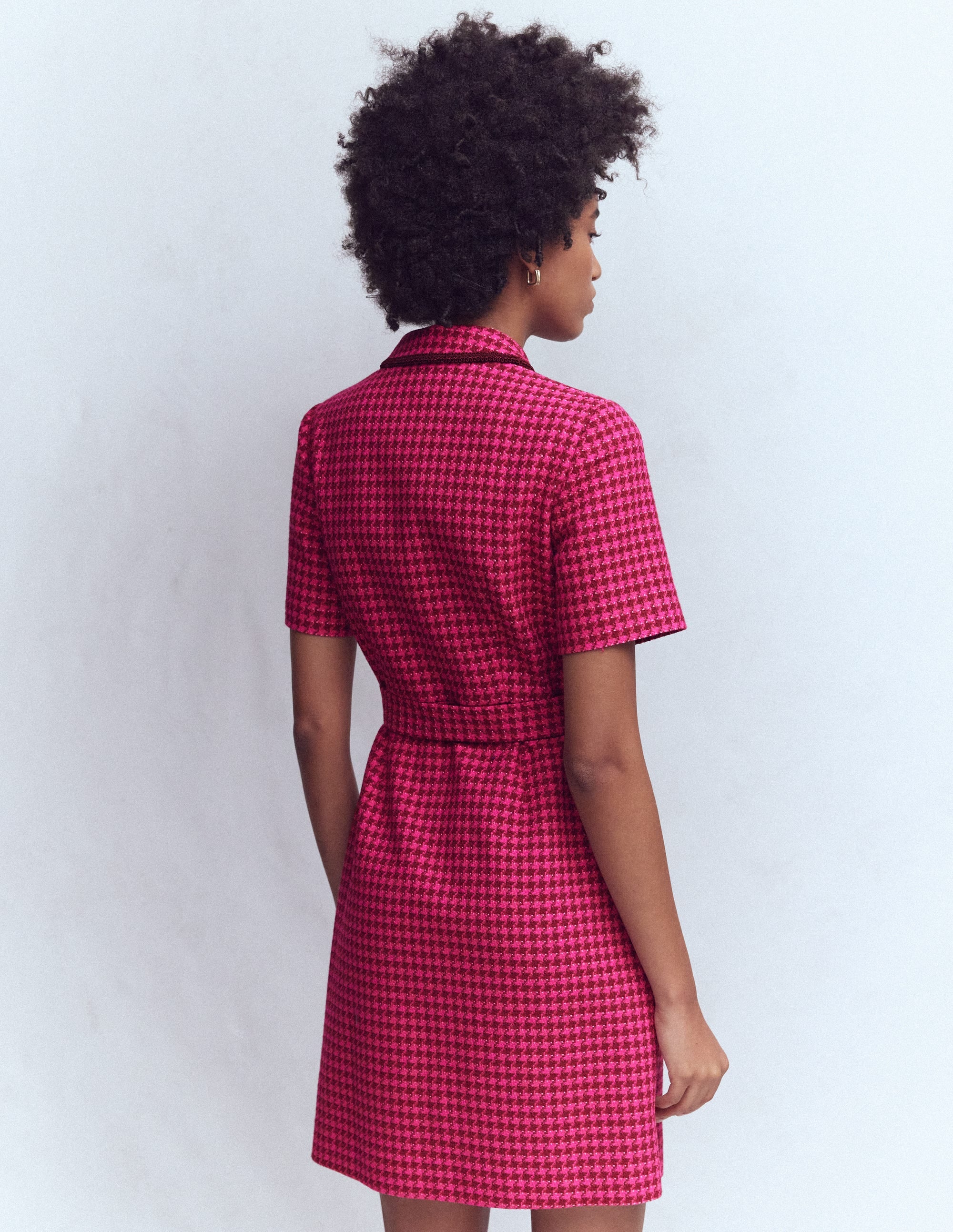 Loren Trim Short Dress-Red & Pink Dogtooth - Image 3