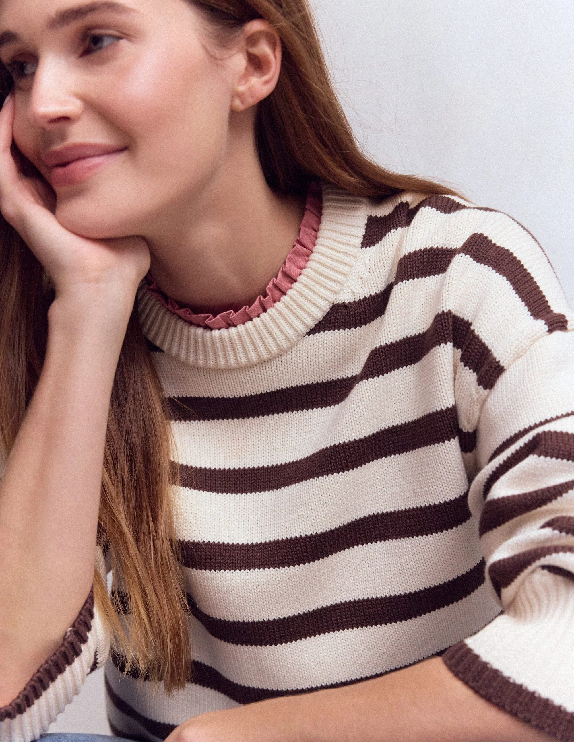 Supersoft Frill Detail T-shirt-Vintage Rose - Image 5